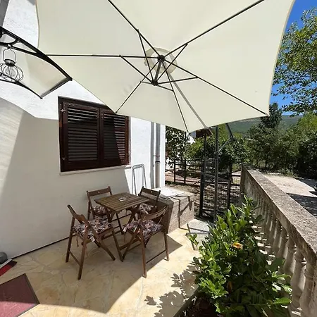 Roko - Ribnica Apartment Kruševo